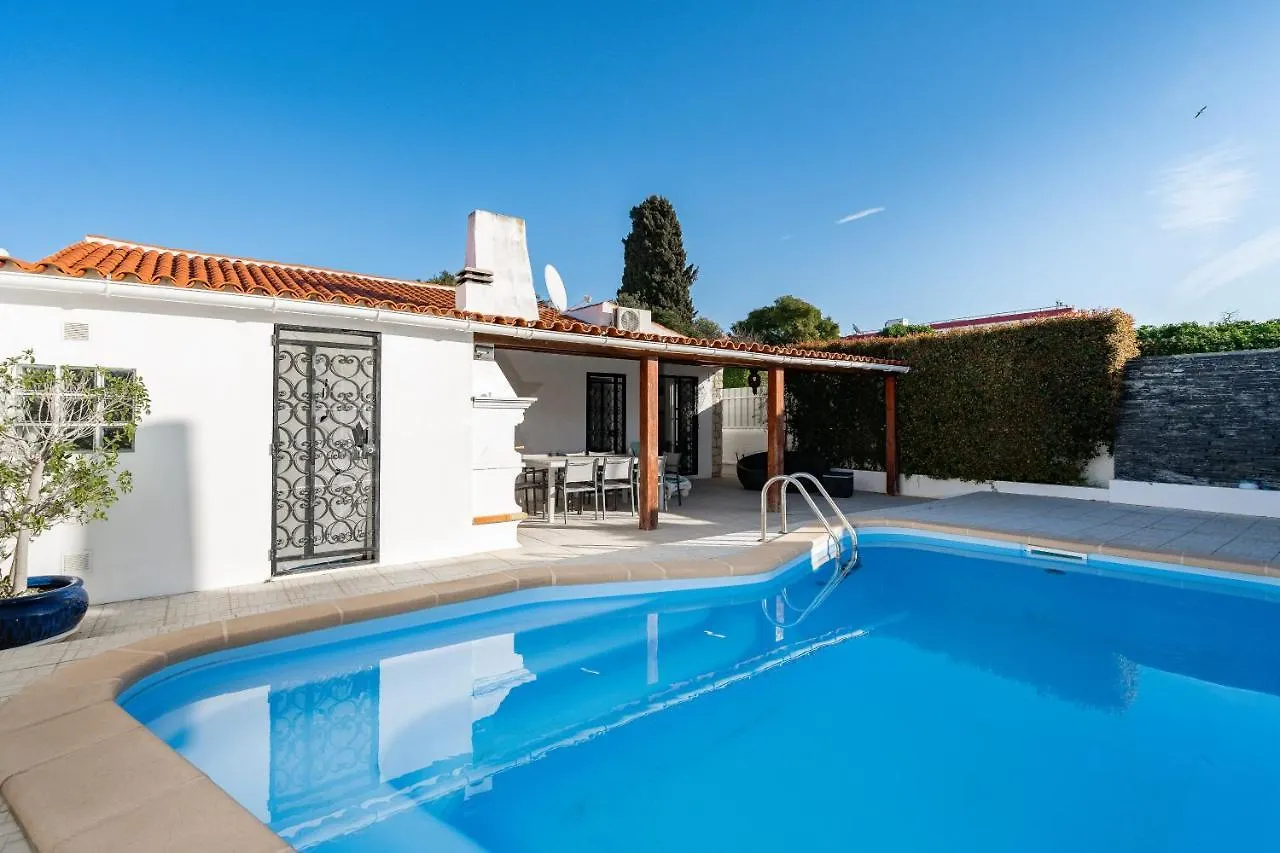 Villa Vitry By Intiholidays contacts